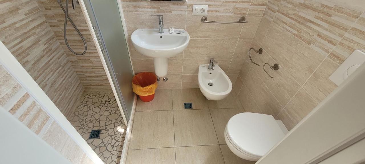 Hotel Santiago Rimini Luaran gambar